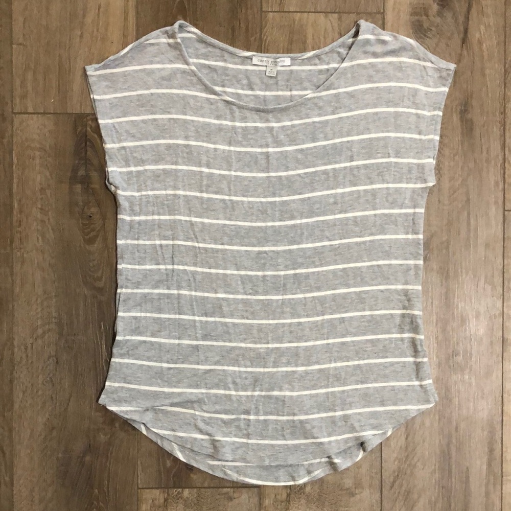 GREEN ENVELOPE Super Soft Gray & White Cap Sleeve Relaxed Tee, Size M